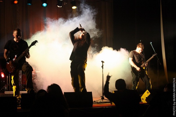 группа Living Twice